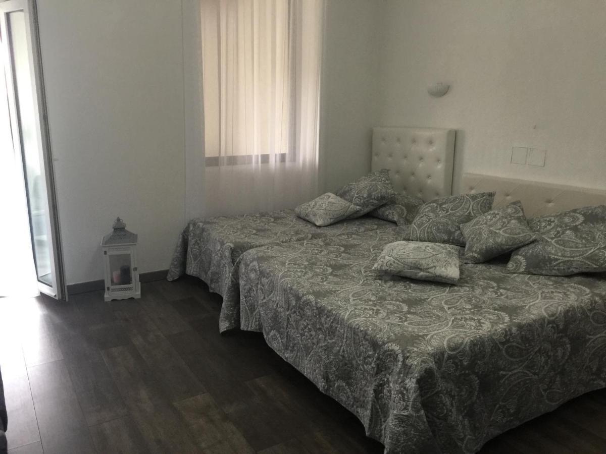 Luberon L'Hotel أبْتْ المظهر الخارجي الصورة